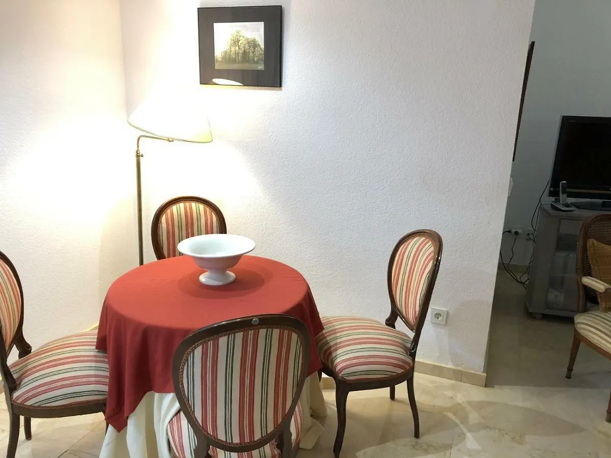 Alojamiento Ronda De Los Tejares Cordoba